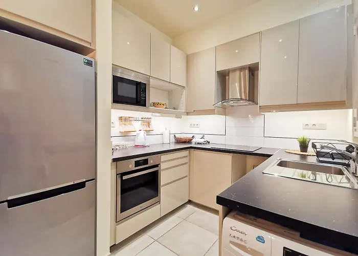 Modern&Sunny, 1Bd, Next To Metro